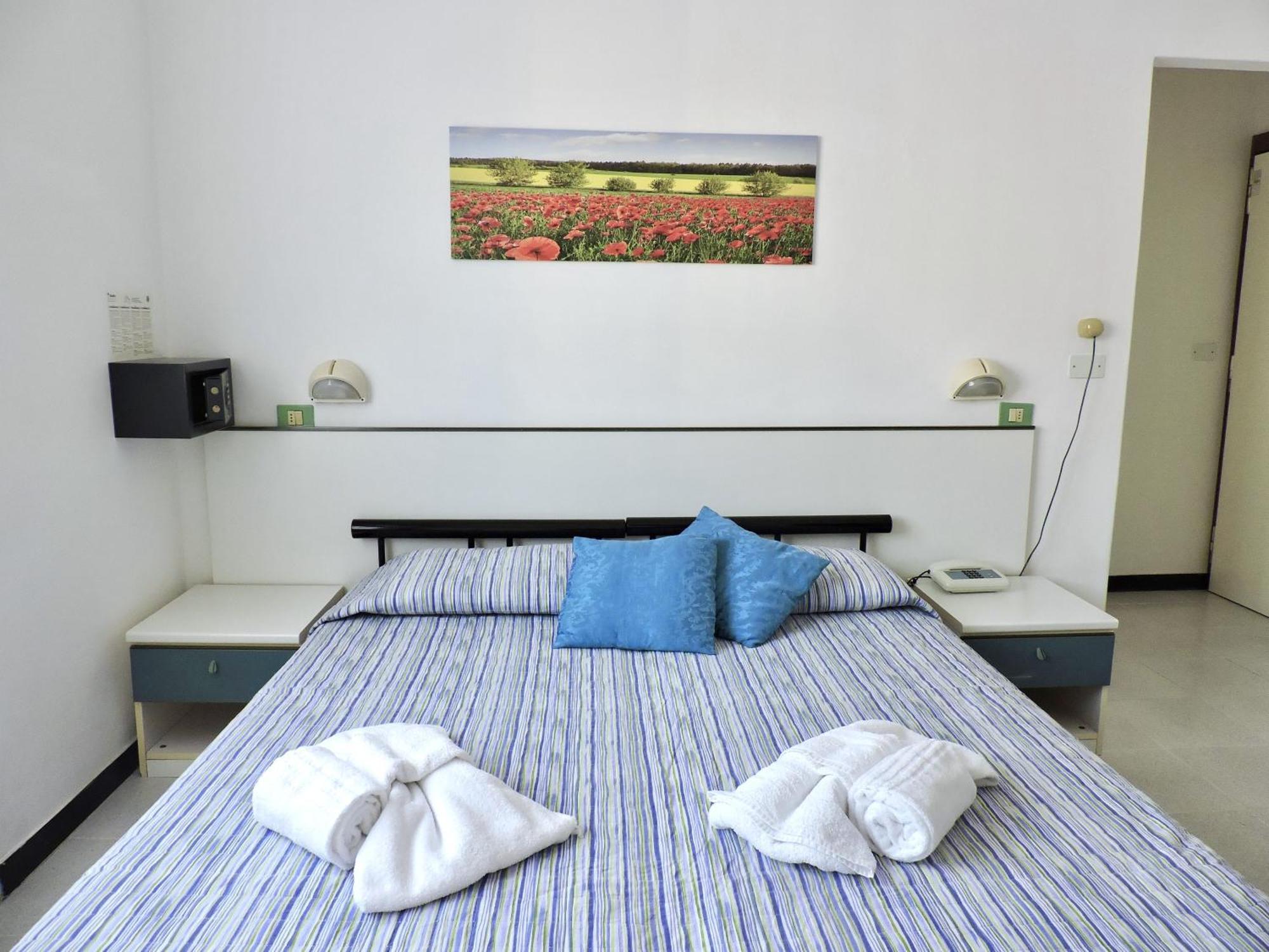 Hotel Villa Chiara Финале Лигуре Экстерьер фото